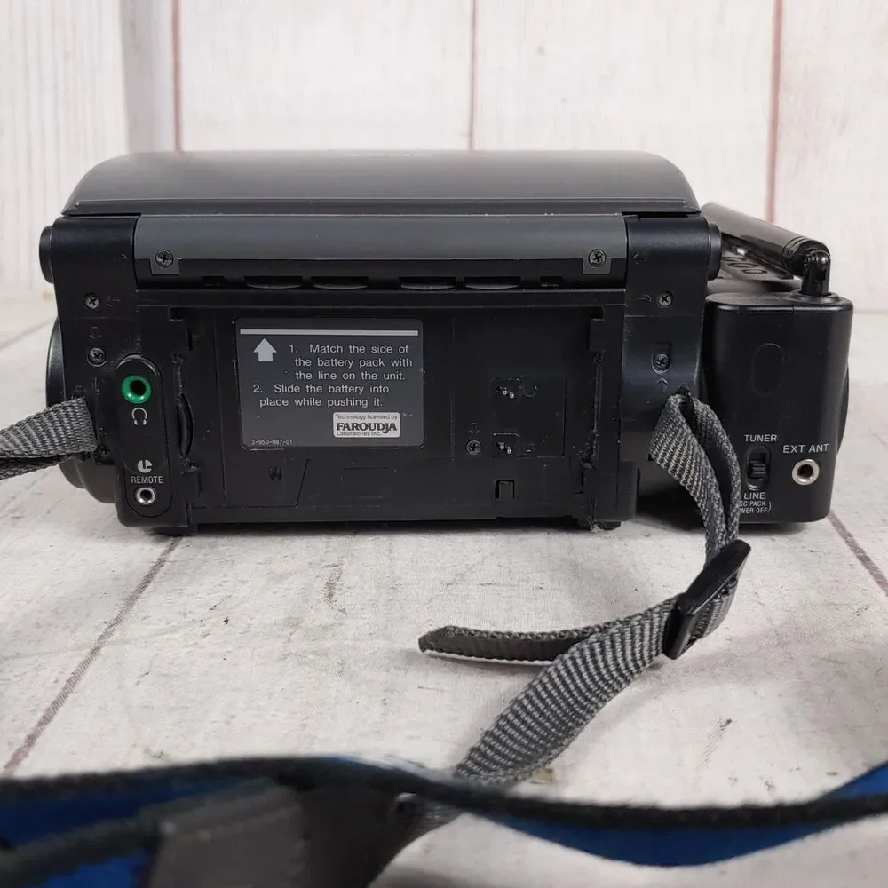 UNTESTED Sony GV-S50 + TGV-3 Antenna - 8mm Walkman Standard8 Video8 VCR - PARTS